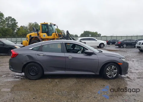 2017 Honda Civic Lx z USA, uszkodzony, nr VIN 19XFC2F53HE220493